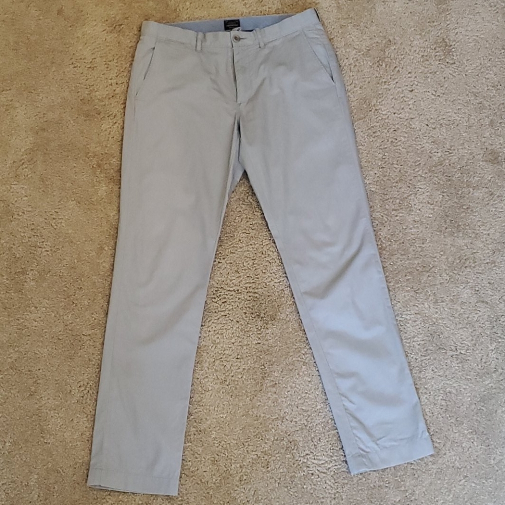 J.Crew 770 lightweight garment-dyed